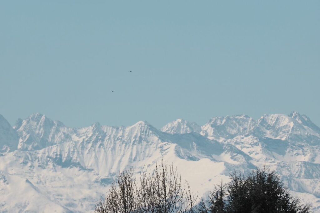 vacanza in moto alpi paesaggio