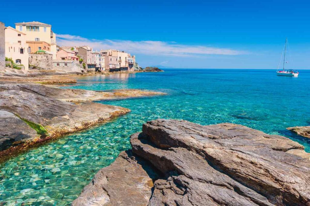 vacanza in moto corsica paesaggio
