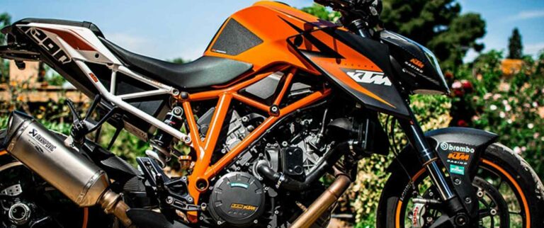 come trasportare una moto senza targa